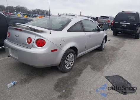 2010 Chevrolet Cobalt Ls z USA, uszkodzony, nr VIN 1G1AA1F51A7141302